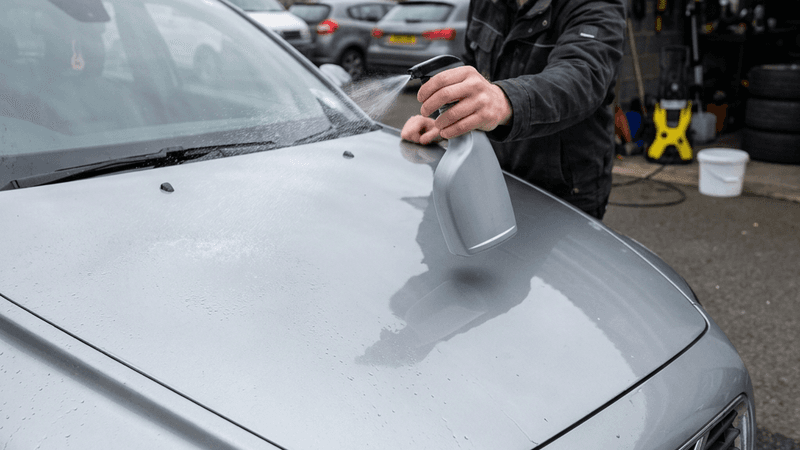 Steg 4: Avsluta med Quick Detailer och skydda ytan